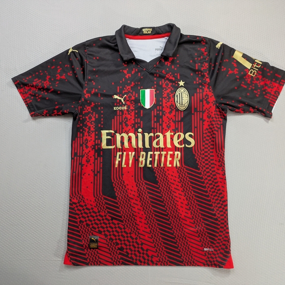 Olivier Giroud AC Milan Koche Soccer Jersey Mens S Red Football Authentic 22/23 - Picture 1 of 15